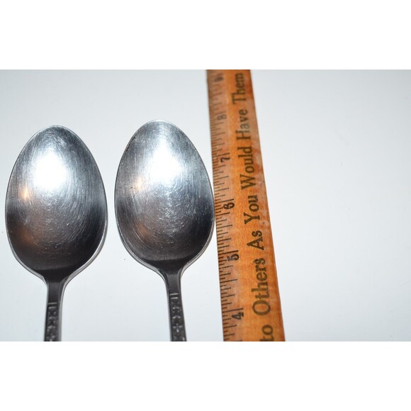 Interpur Stainless Flatware Japan FLORENZ 4 petal pattern Place Oval Soup spoons - Picture 2 of 6